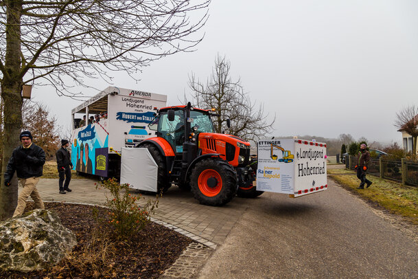 Thumbnail: JA 15840 Faschingswagen Landjugnend 01_03_2025.jpg